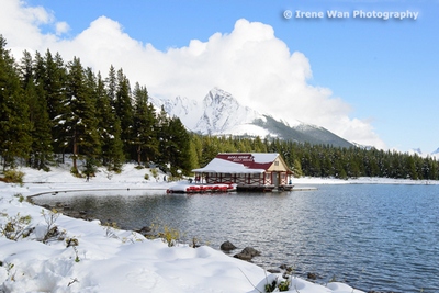 Maligne Lake